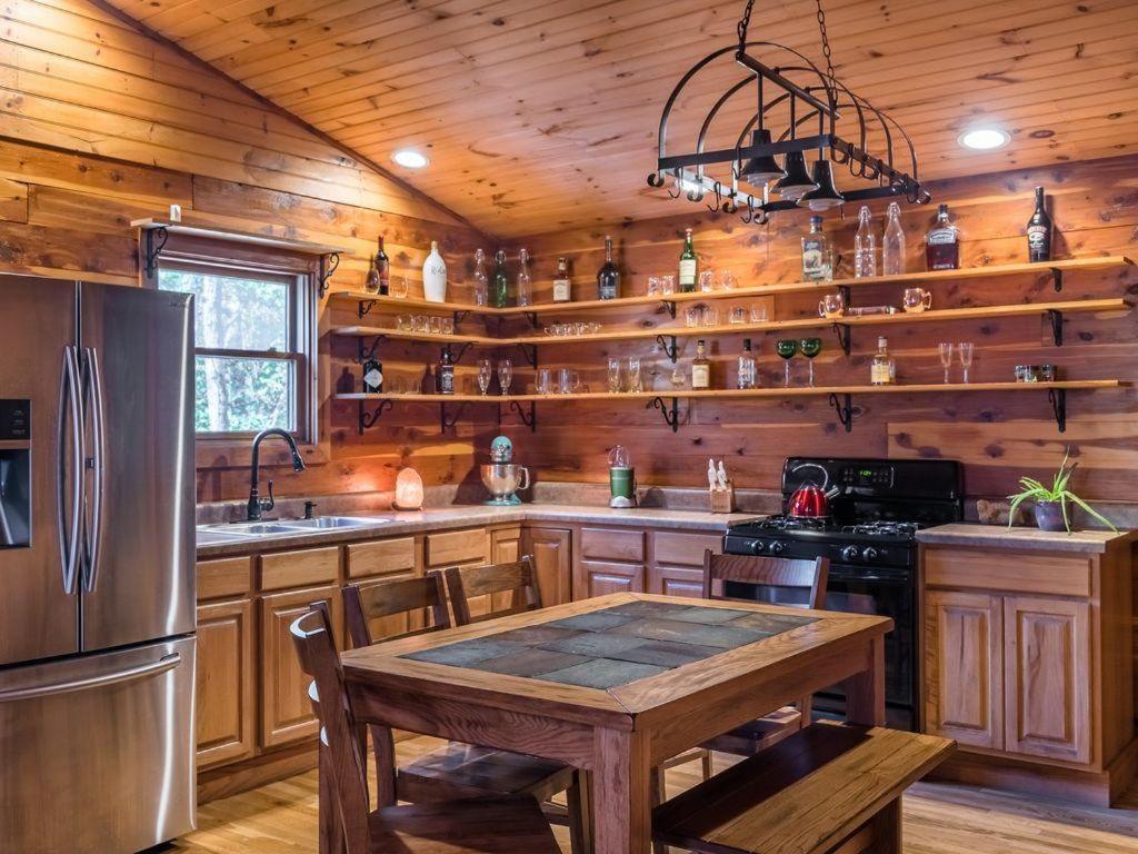 Fly Away Cabin- Modern, Serene, And Convenient Compton Exterior photo